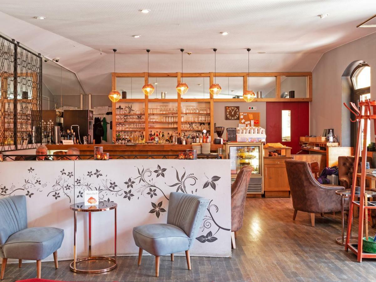 Oyo Hotel Matzbach ベルリン エクステリア 写真